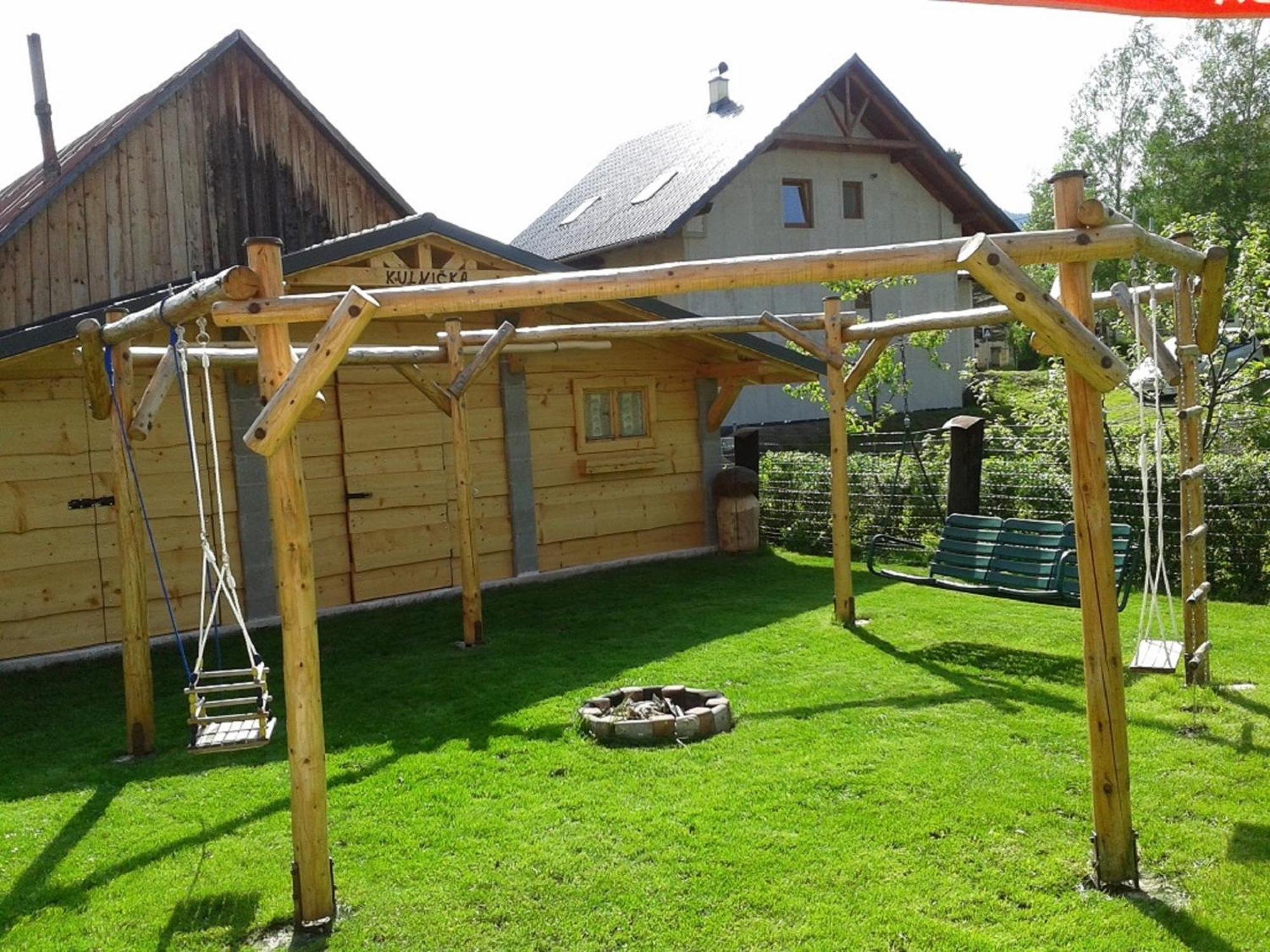 Drevenicka 110 Villa Zazriva Luaran gambar