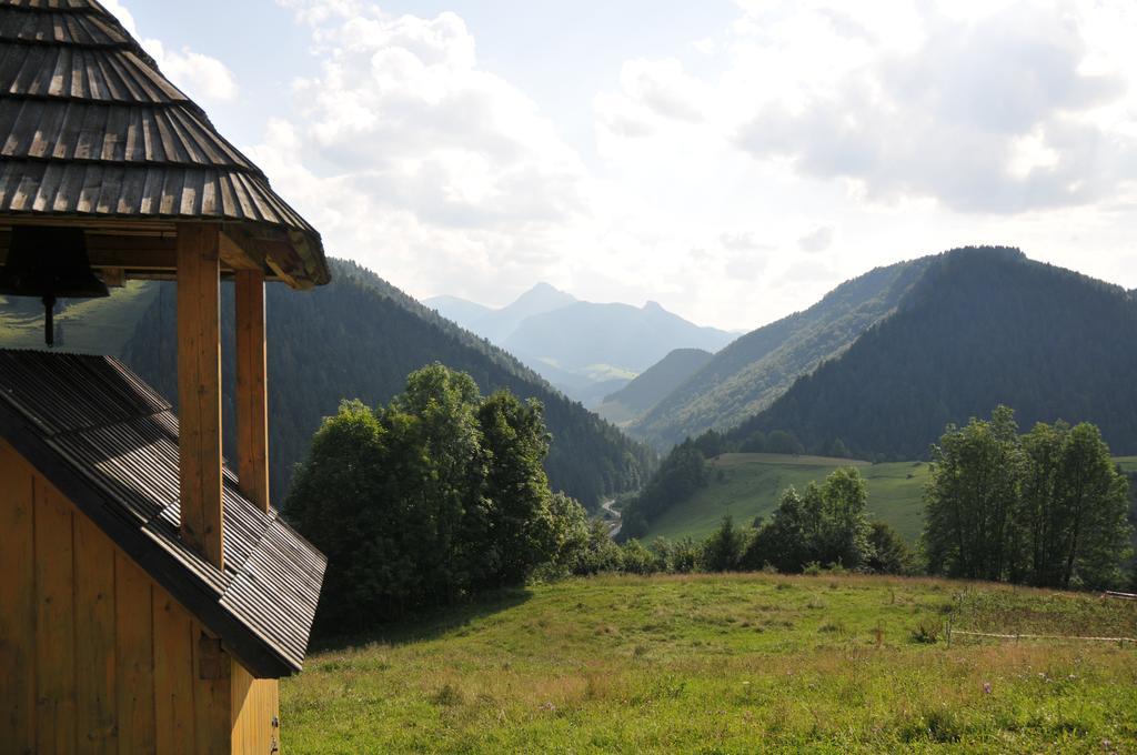 Drevenicka 110 Villa Zazriva Luaran gambar